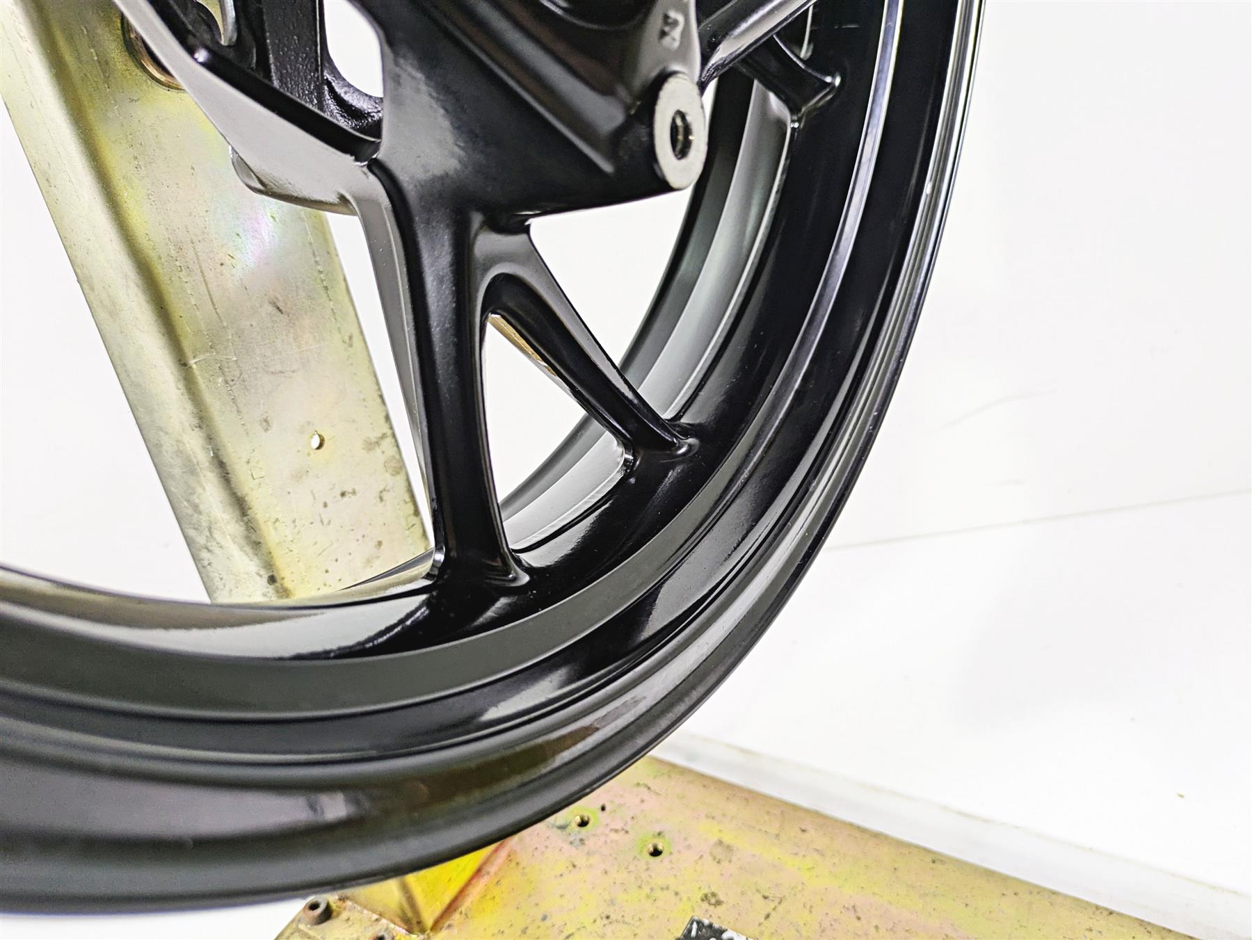 2019 BMW S1000XR K49 Straight 17x3.5 Front Wheel Rim 36318550395 {{ shop.shopifyCountryName }} - Mototech271