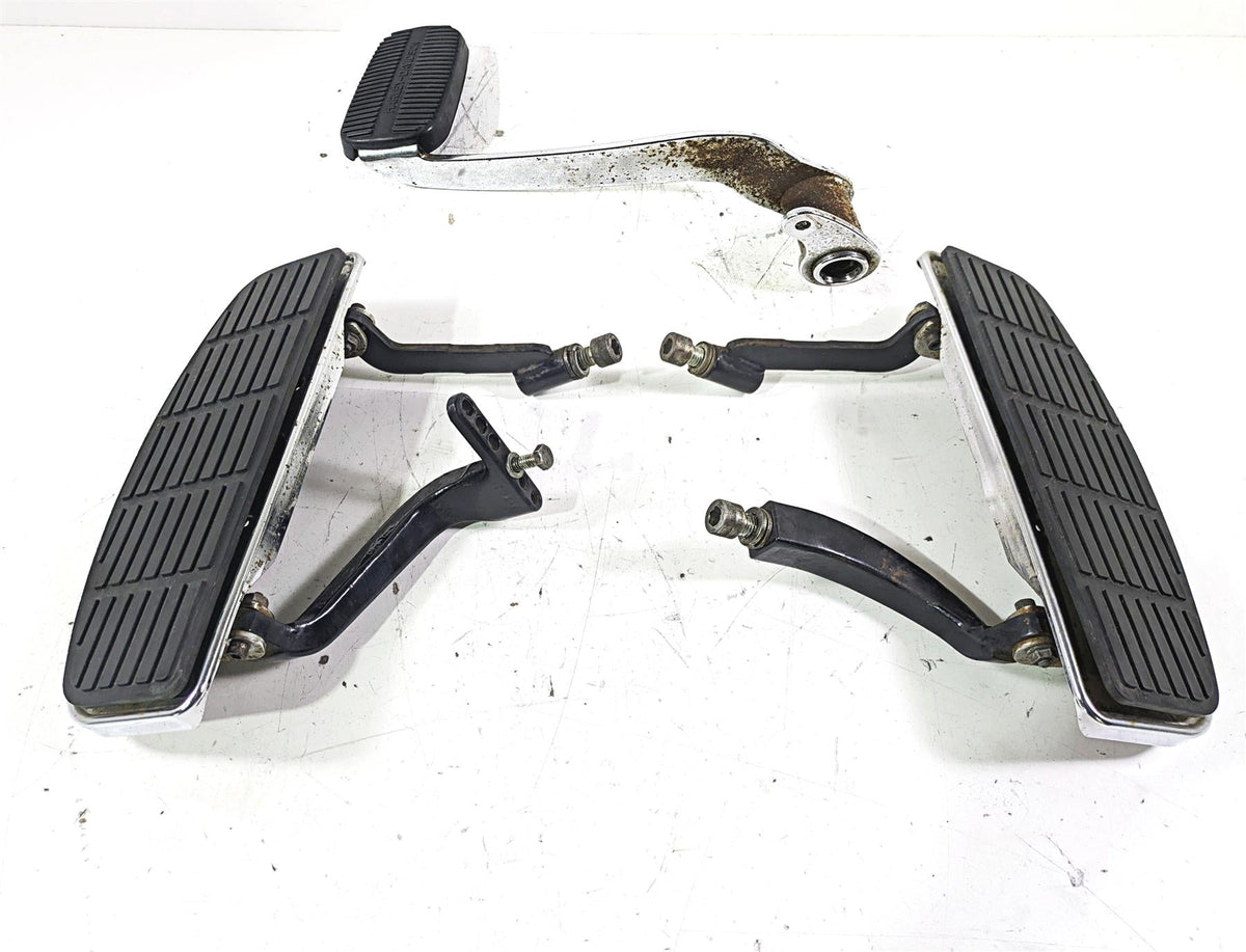 2003 Harley Touring FLHTCUI 100TH E-Glide Floorboards + Brake Lever Set 50622-83 {{ shop.shopifyCountryName }} - Mototech271