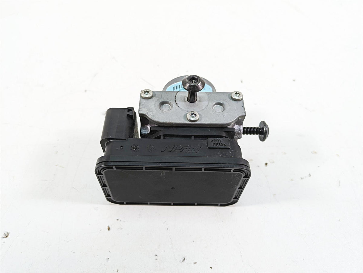 2016 Kawasaki Ninja EX300 Nissin Abs Brake Pump Control Module 16082-0744 {{ shop.shopifyCountryName }} - Mototech271