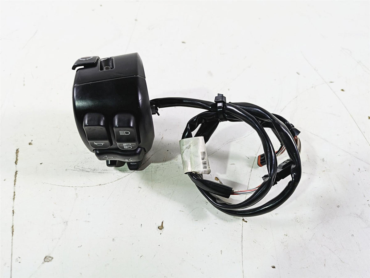 2016 Harley Touring FLTRX Road Glide Left Hand Control Switch 71500128B {{ shop.shopifyCountryName }} - Mototech271