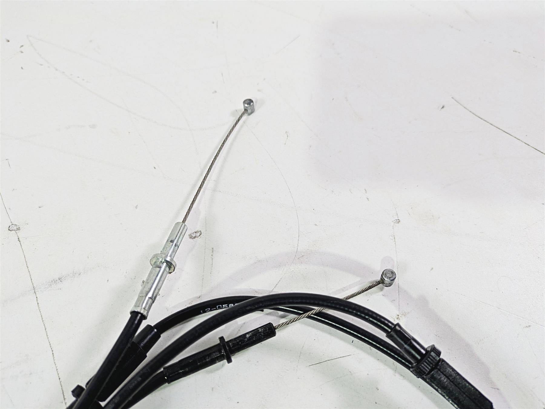 2024 Kawasaki ZX6R ZX636 Ninja Throttle Grip Handle Cable Set 46019-0020 {{ shop.shopifyCountryName }} - Mototech271