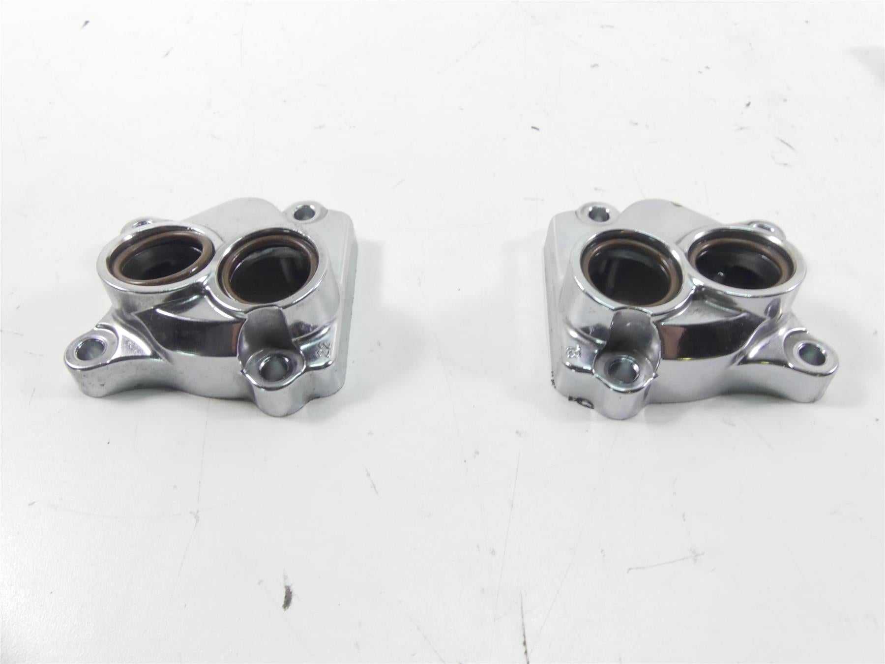 2005 Harley Touring CVO FLHTC SE Electra Glide Push Rod Lifter Covers 17967-99 {{ shop.shopifyCountryName }} - Mototech271