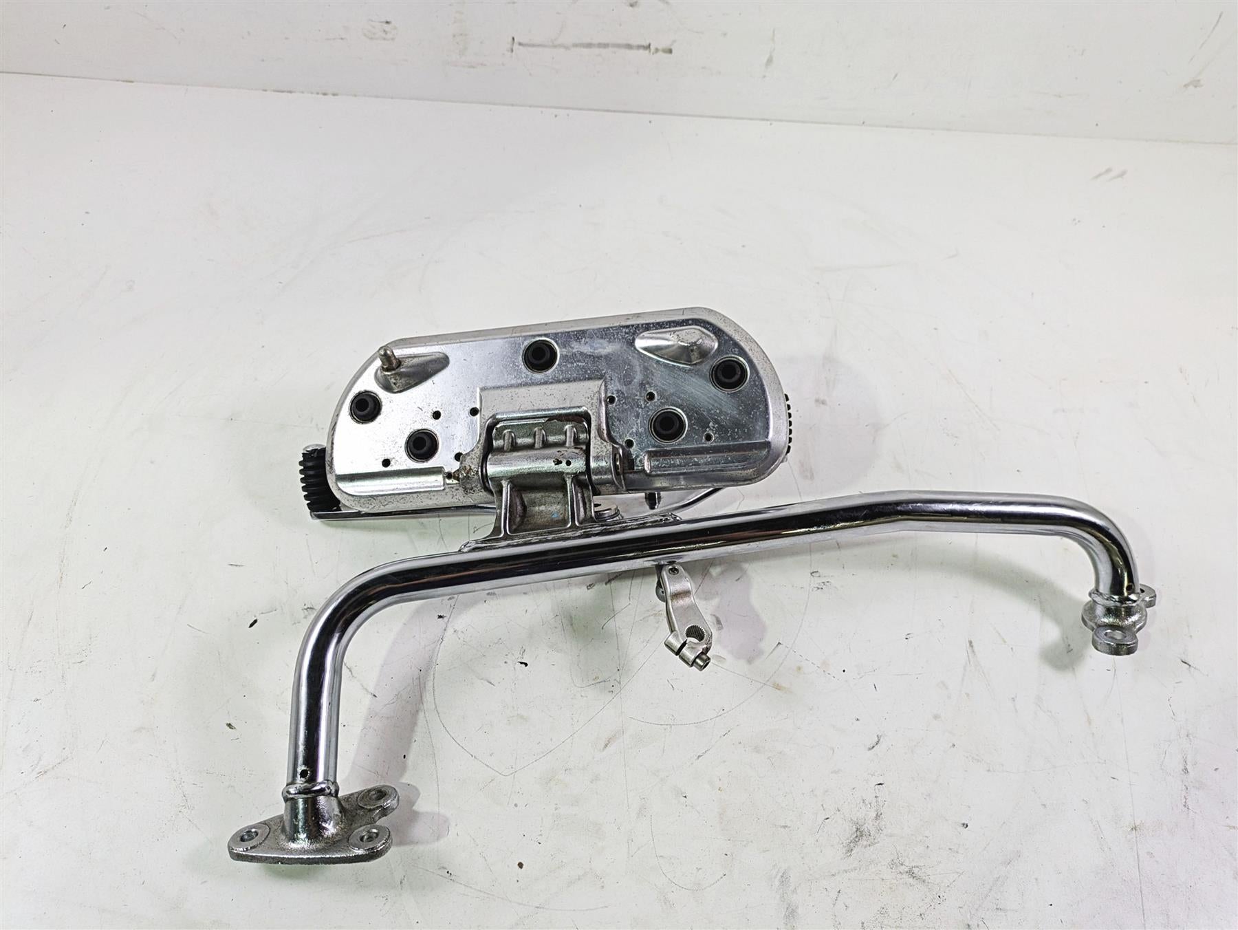 2006 Triumph Rocket 3 Left Rider Foot Peg Mount & Shifter T2083008 {{ shop.shopifyCountryName }} - Mototech271