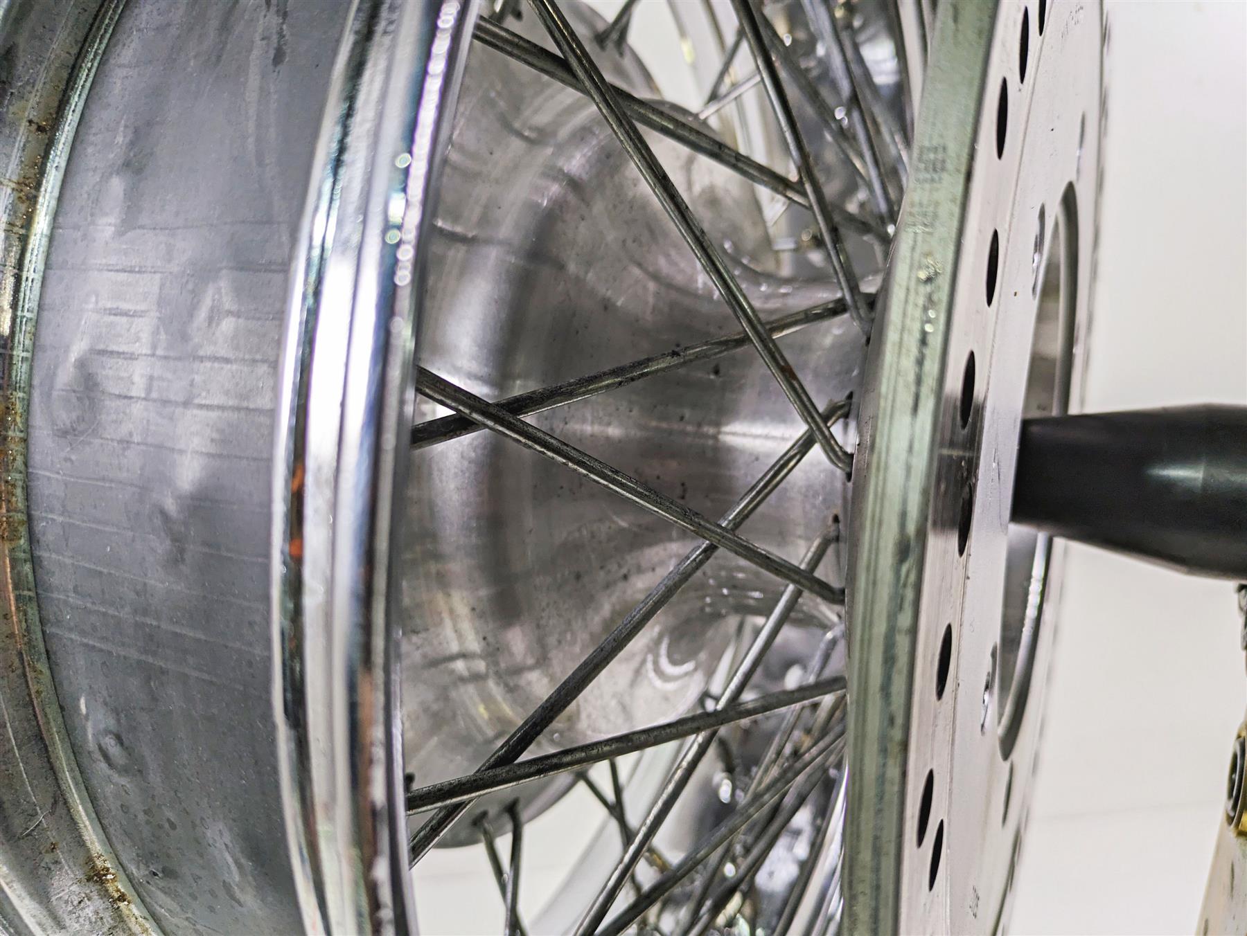 2002 Honda VTX1800 Retro Straight 15x4.5 Spoke Rear Wheel Rim 42650-MCV-A11 {{ shop.shopifyCountryName }} - Mototech271