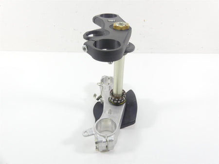 2022 Suzuki GSXR750 Upper Lower Triple Tree Clamp Set 51311-01H00 51410-01H10 {{ shop.shopifyCountryName }} - Mototech271
