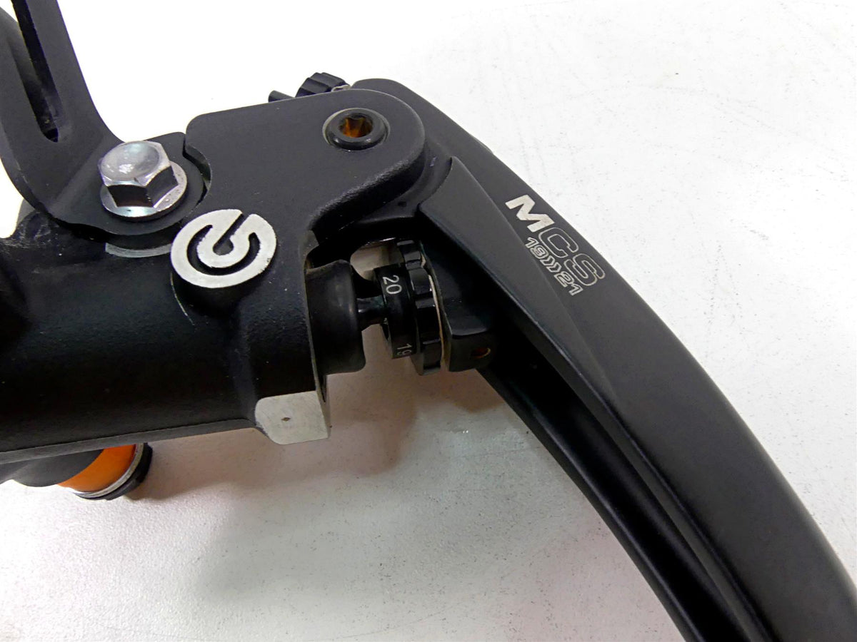 2022 Triumph Speed Triple 1200 RS Front Brembo Radial Brake Master Cyl T2027685 {{ shop.shopifyCountryName }} - Mototech271