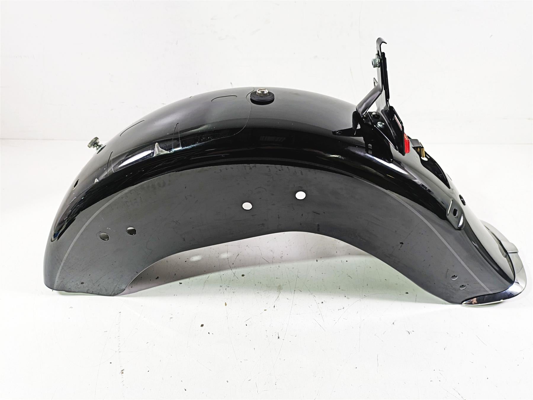 2019 Harley FLHCS Softail Heritage Straight Rear Fender 59500474 {{ shop.shopifyCountryName }} - Mototech271