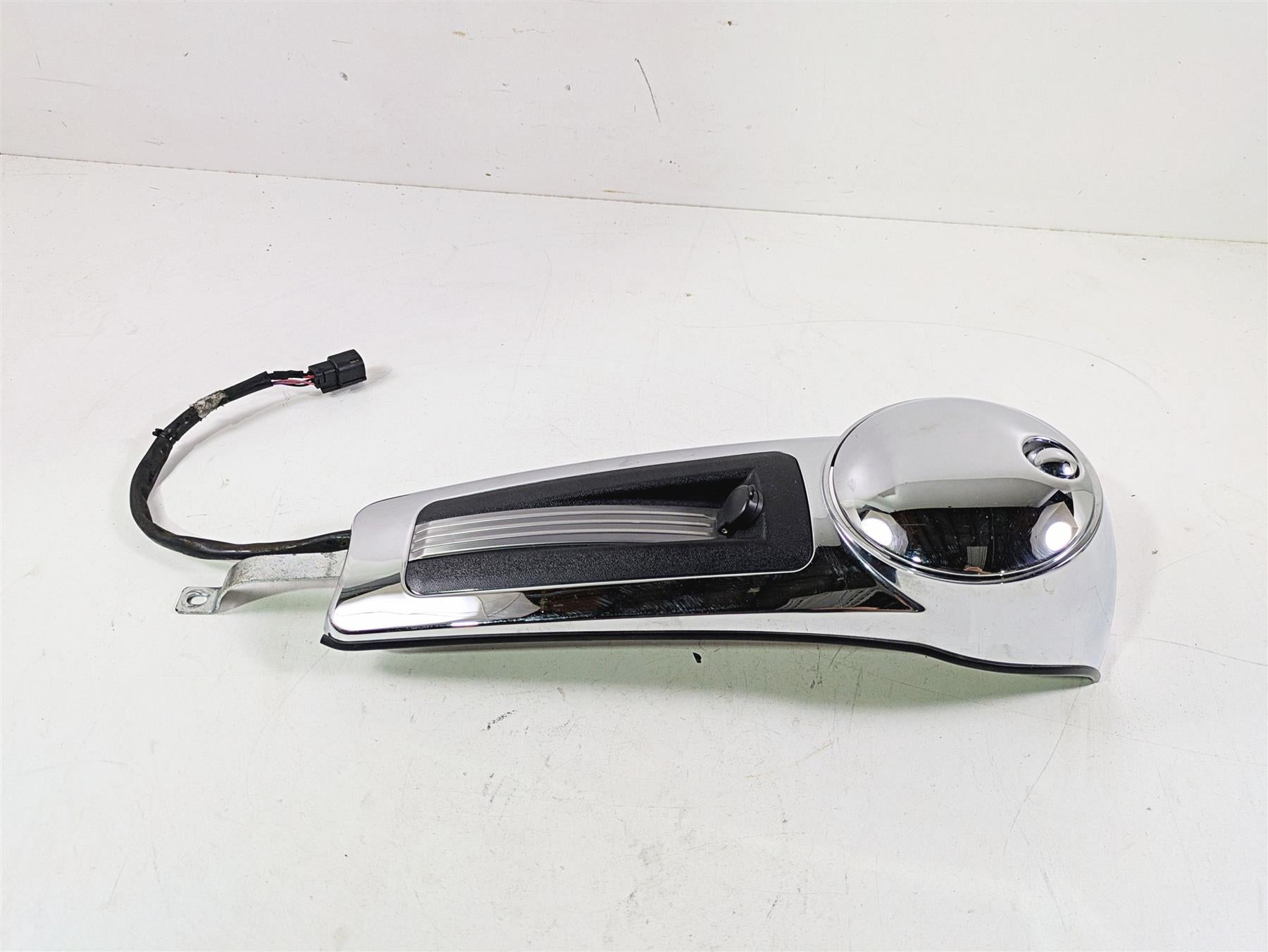 2015 Harley Touring FLHTKL Electra Glide Upper Fuel Tank Dash Cover 61270-08