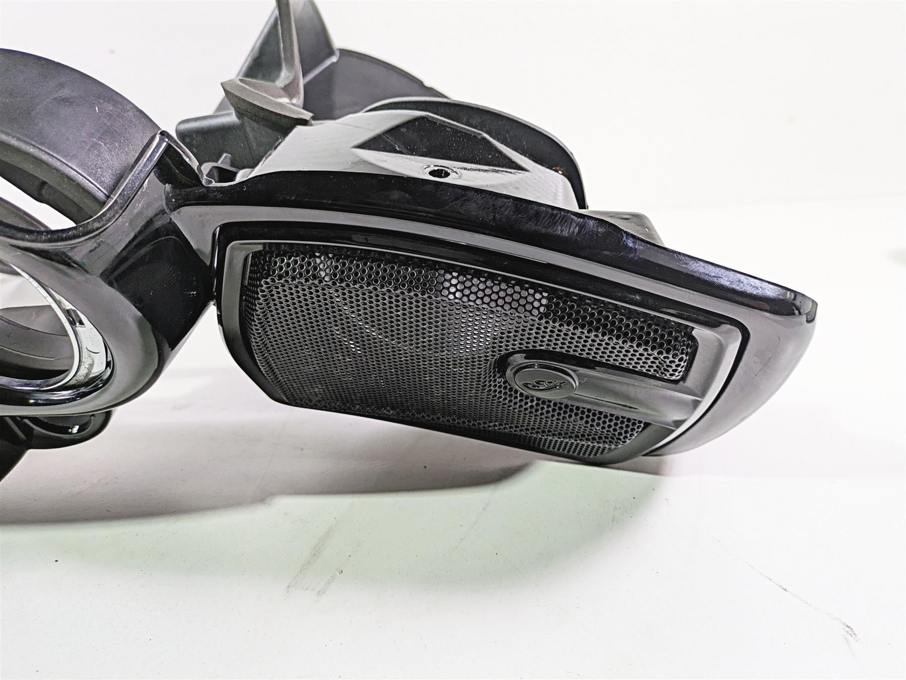 2017 Indian Chieftain Limited Front Nose Inner Fairing Cover Black 5452568 {{ shop.shopifyCountryName }} - Mototech271