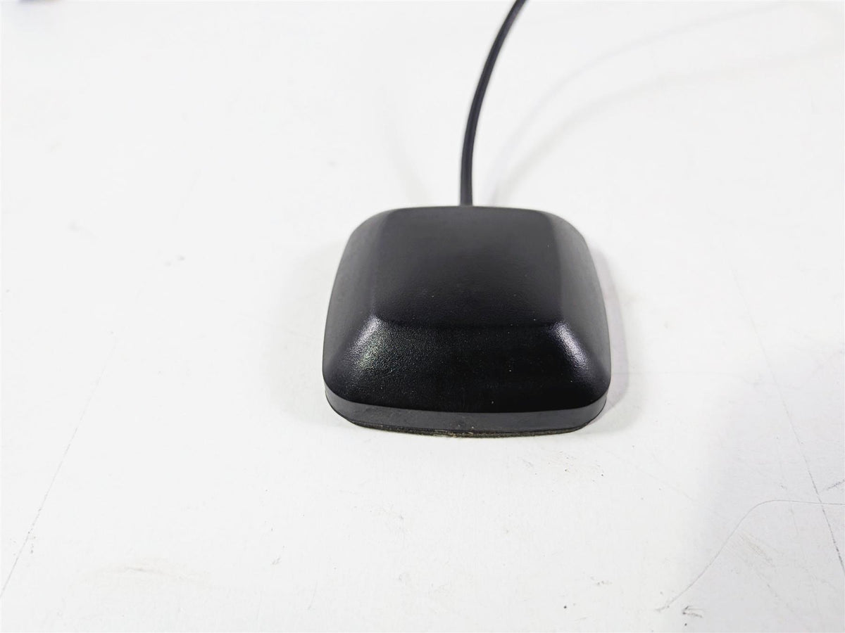 2015 Harley Touring FLTRUSE CVO Road Glide Gps Navigation Antenna 76000222-Mototech271