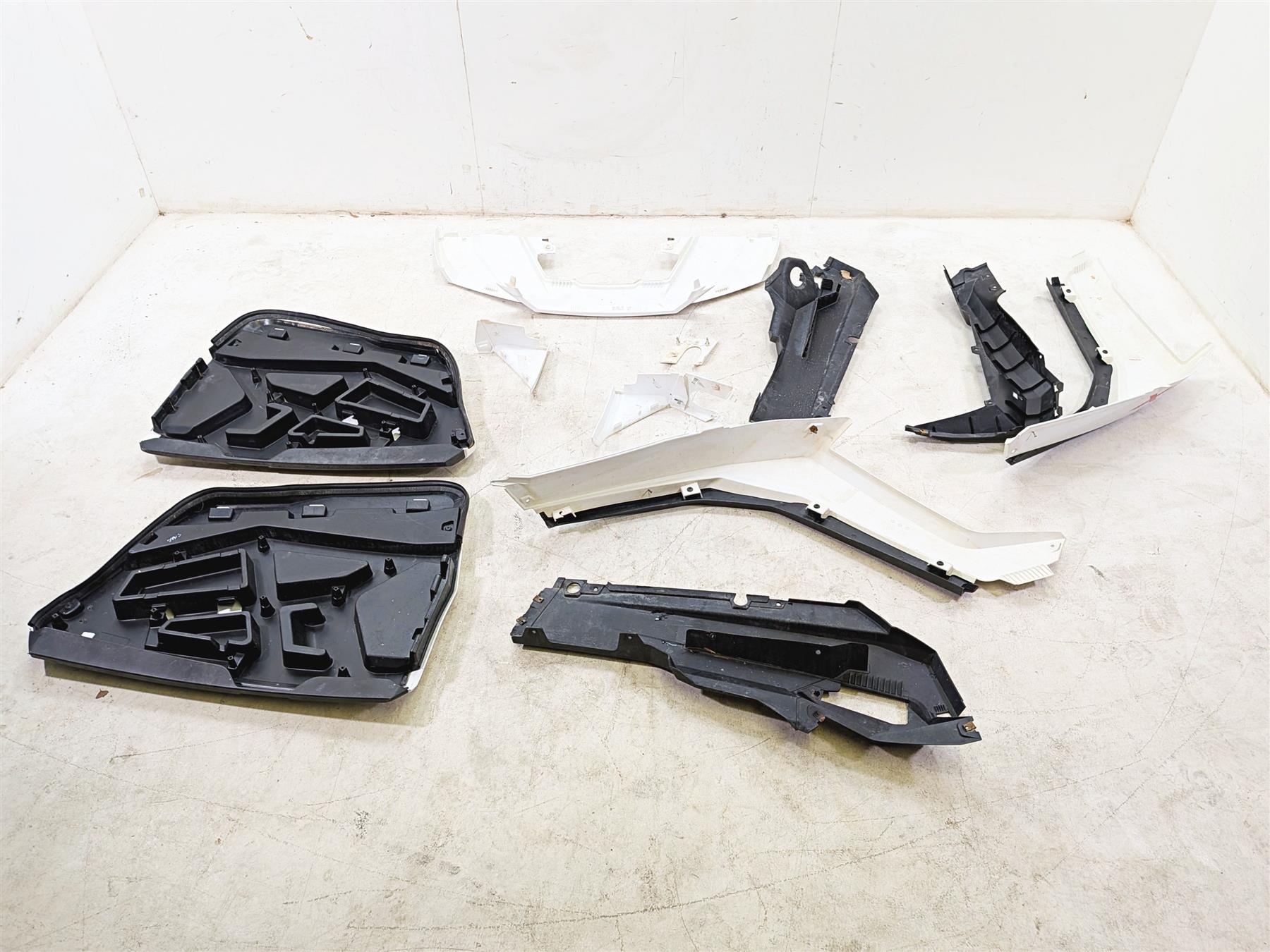 2024 Polaris RZR XP 1000 Sport Outer Fairing Cover Cowl Set 5457322 {{ shop.shopifyCountryName }} - Mototech271