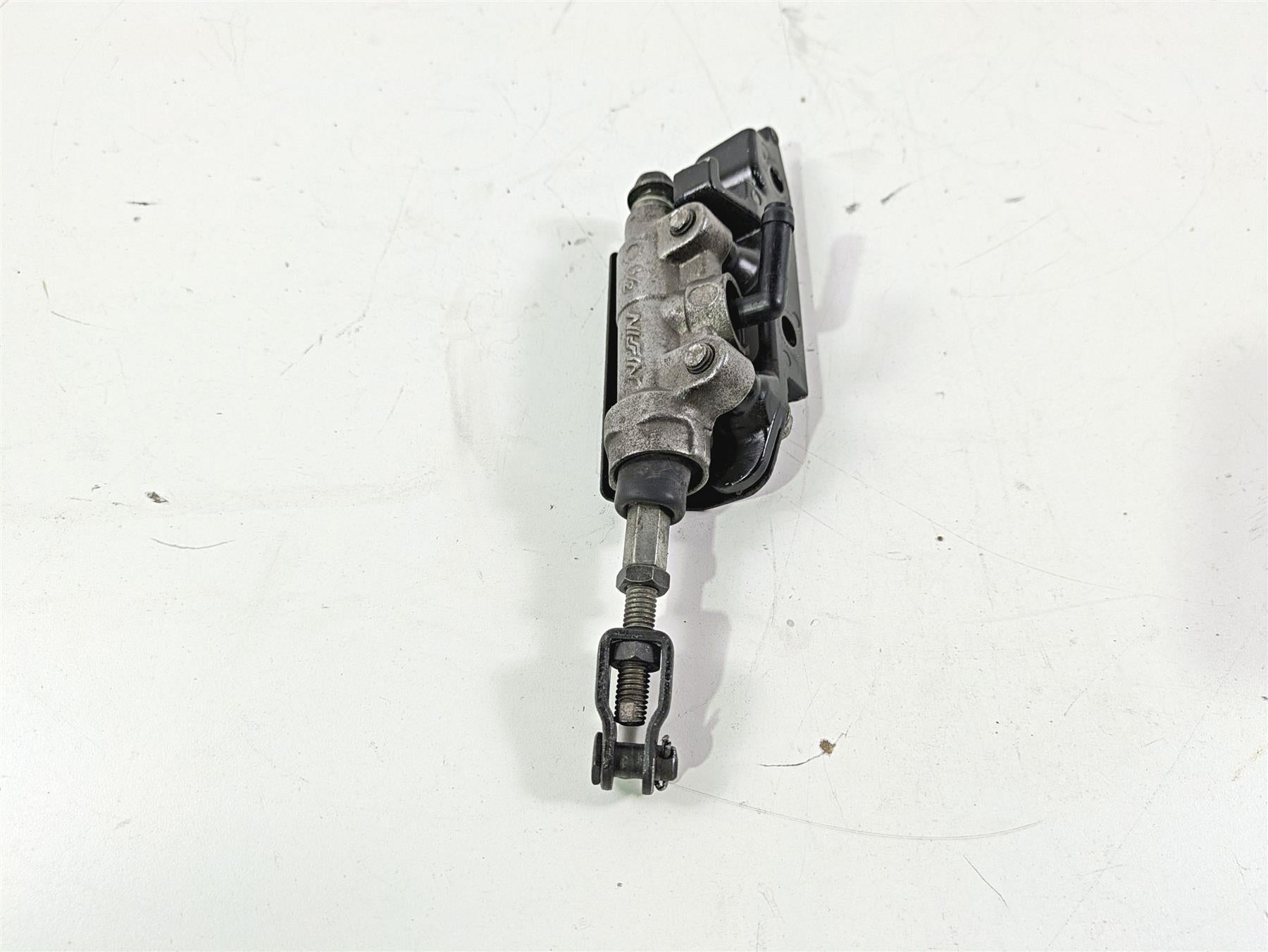 2008 Yamaha XVS1300 V-Star Tourer Rear Brake Master Cylinder 1/2 3D8-2583V-00-00 {{ shop.shopifyCountryName }} - Mototech271