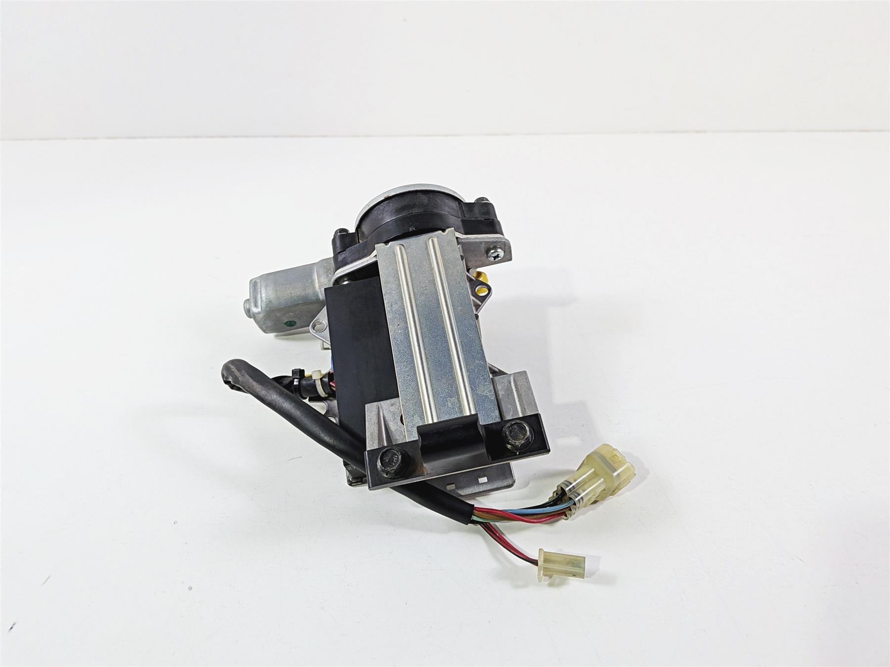 2013 Victory Vision Tour Windshield Adjuster Tilt Motor 4011815 {{ shop.shopifyCountryName }} - Mototech271