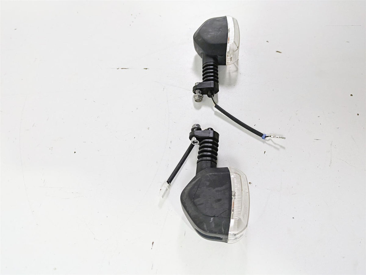 2013 Triumph Tiger 1215 Explorer Front Blinker Turn Signal Set - Read T2704205 {{ shop.shopifyCountryName }} - Mototech271