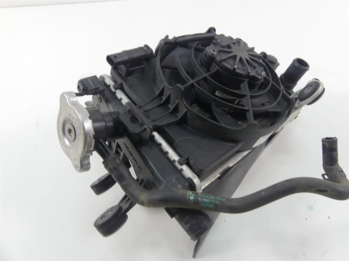2019 BMW R1250GS K50 Right Radiator Fan Cover Hoses Reservoir Set 17118546416 {{ shop.shopifyCountryName }} - Mototech271