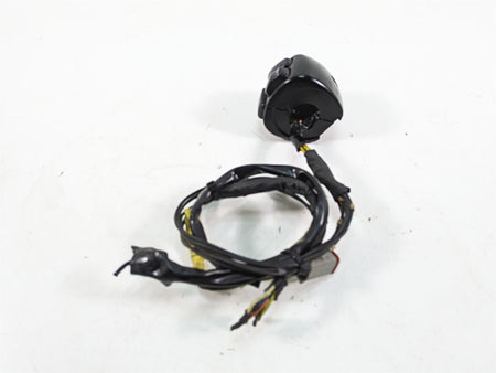 2005 Harley Dyna FXDL Low Rider Left Hand Control Switch - Read 71682-06A {{ shop.shopifyCountryName }} - Mototech271