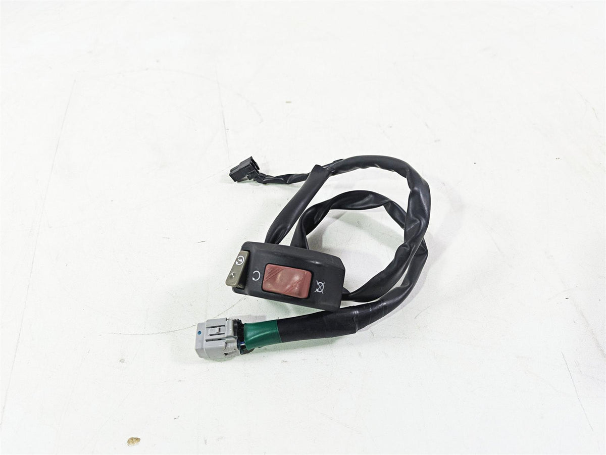 2020 Kawasaki ZX6R Ninja Right Hand Start Stop Kill Control Switch 46091-0421 {{ shop.shopifyCountryName }} - Mototech271