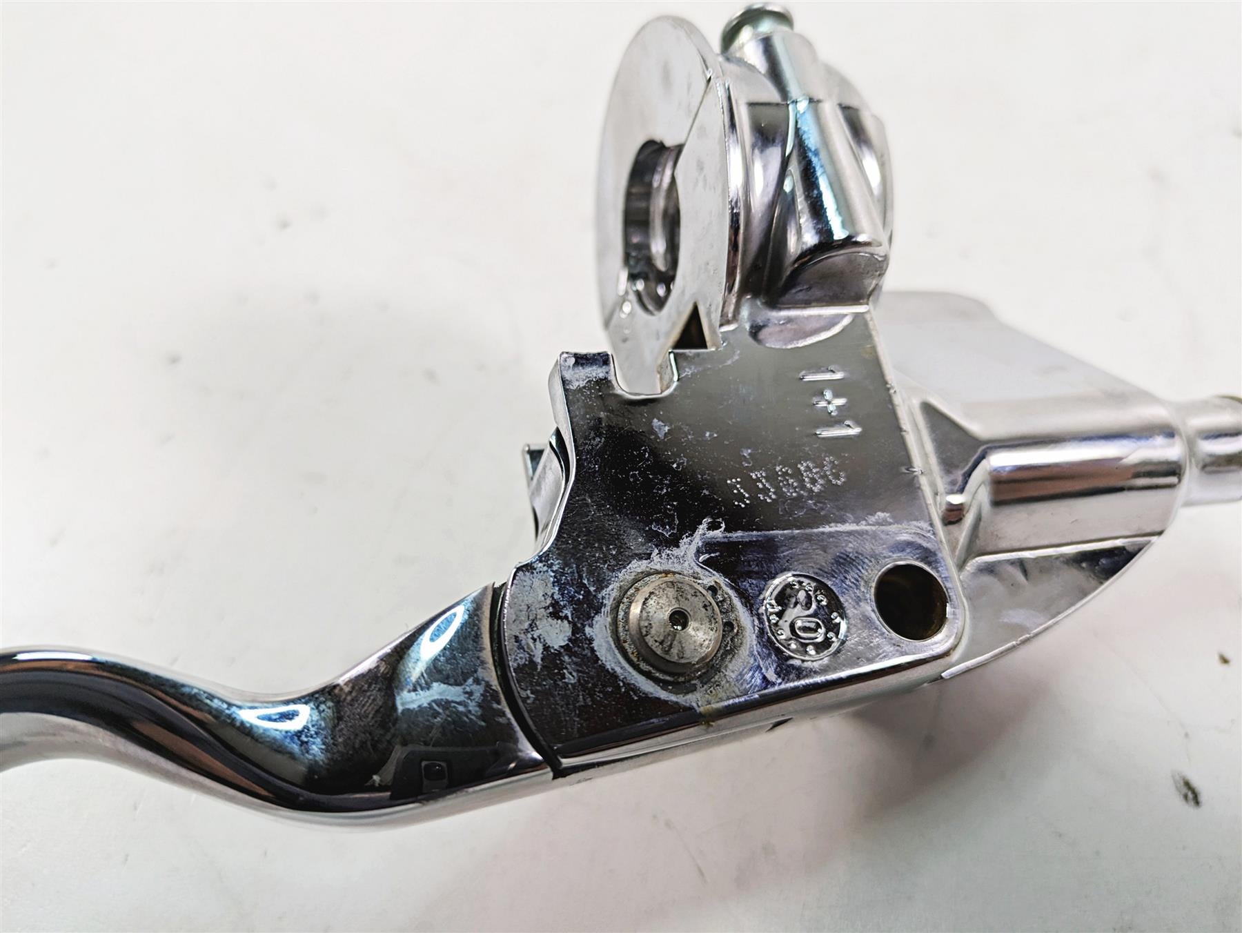2009 Harley Dyna FXDFSE CVO Fat Bob Clutch Master Cylinder 11/16 46113-02D {{ shop.shopifyCountryName }} - Mototech271