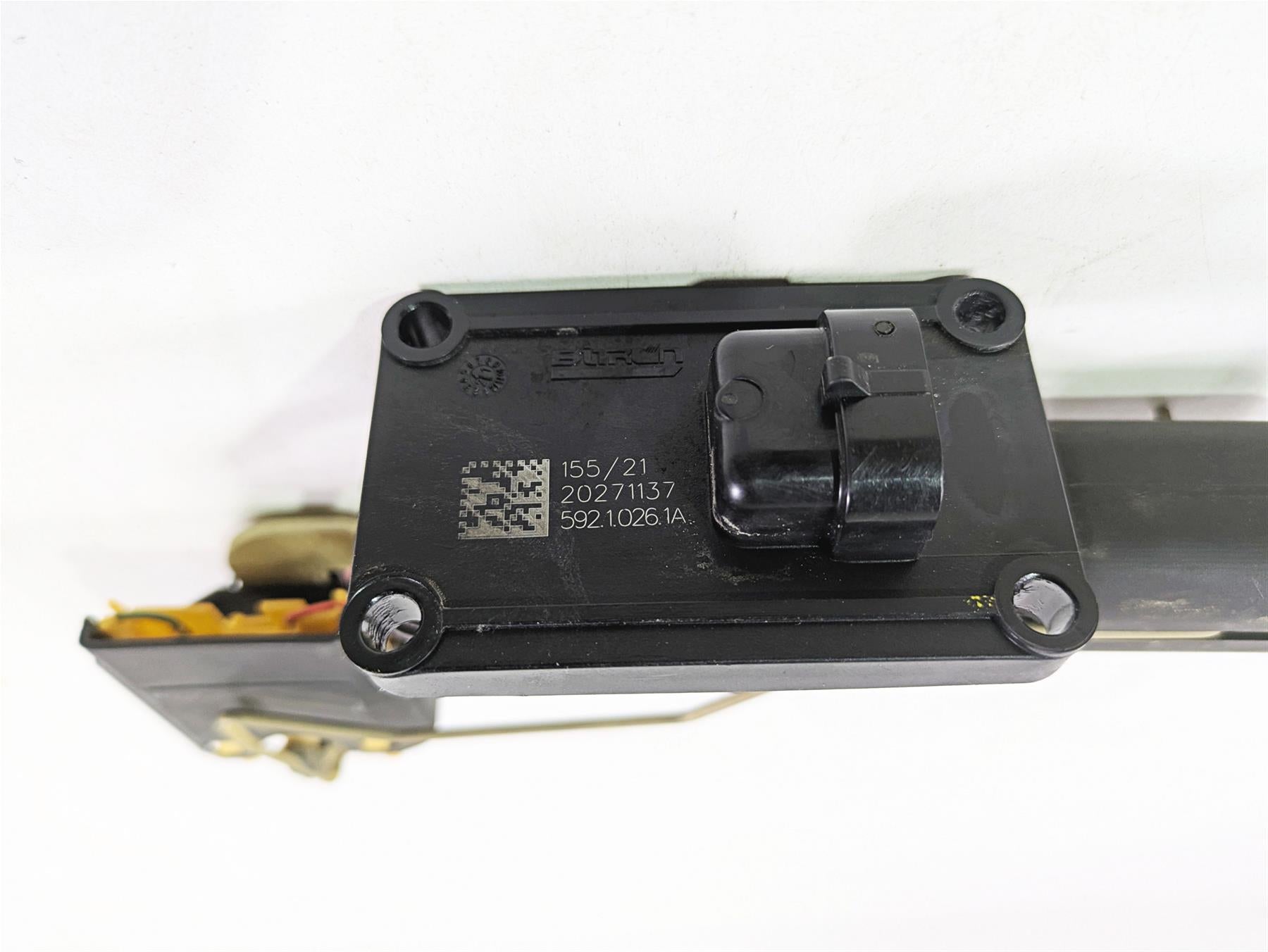 2022 Ducati Scrambler Desert Sled Fuel Gas Petrol Pump & Level Sender 16014853A {{ shop.shopifyCountryName }} - Mototech271