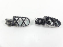 Load image into Gallery viewer, 2013 BMW R1200GS GSW K50 Moose Racing Hybrid Front Rider Footpegs 1/2&quot; STBMW-B
