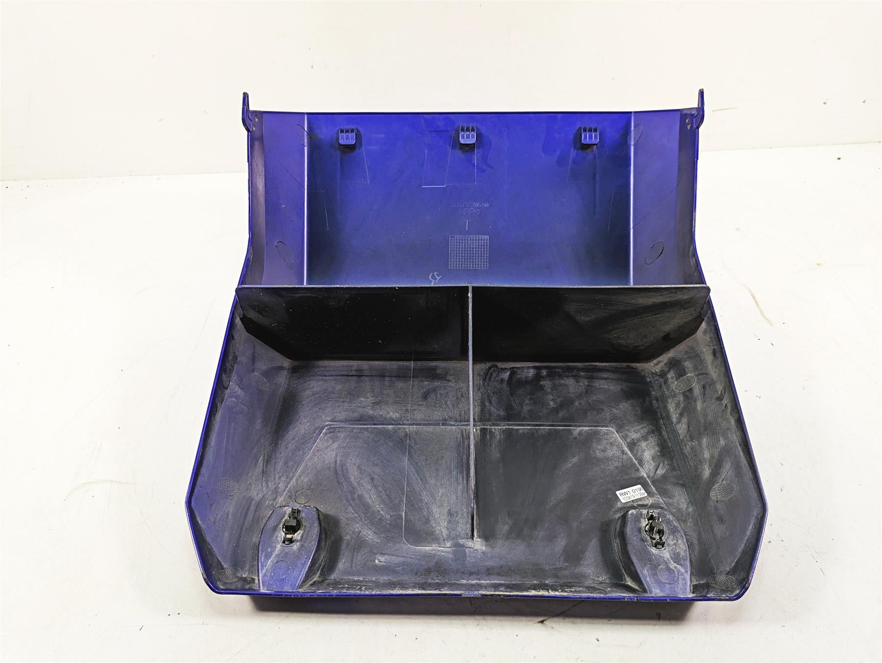 2019 Yamaha YXZ1000 R EPS SS SE Blue Rear Radiator Center Cover B5H-F172W-A0 {{ shop.shopifyCountryName }} - Mototech271