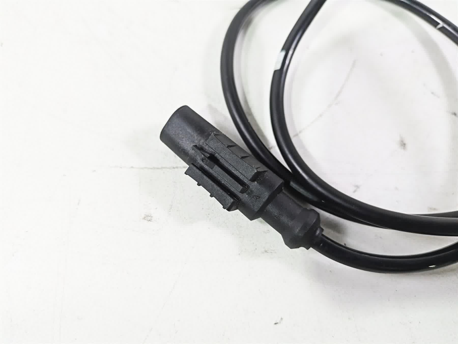 2020 Kawasaki ZX6R Ninja Rear Abs Brake Wheel Speed Sensor 21176-0738 {{ shop.shopifyCountryName }} - Mototech271