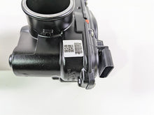 Load image into Gallery viewer, 2022 BMW RnineT Pure K22 Dellorto Throttle Bodies Set 13549457019 13549457020
