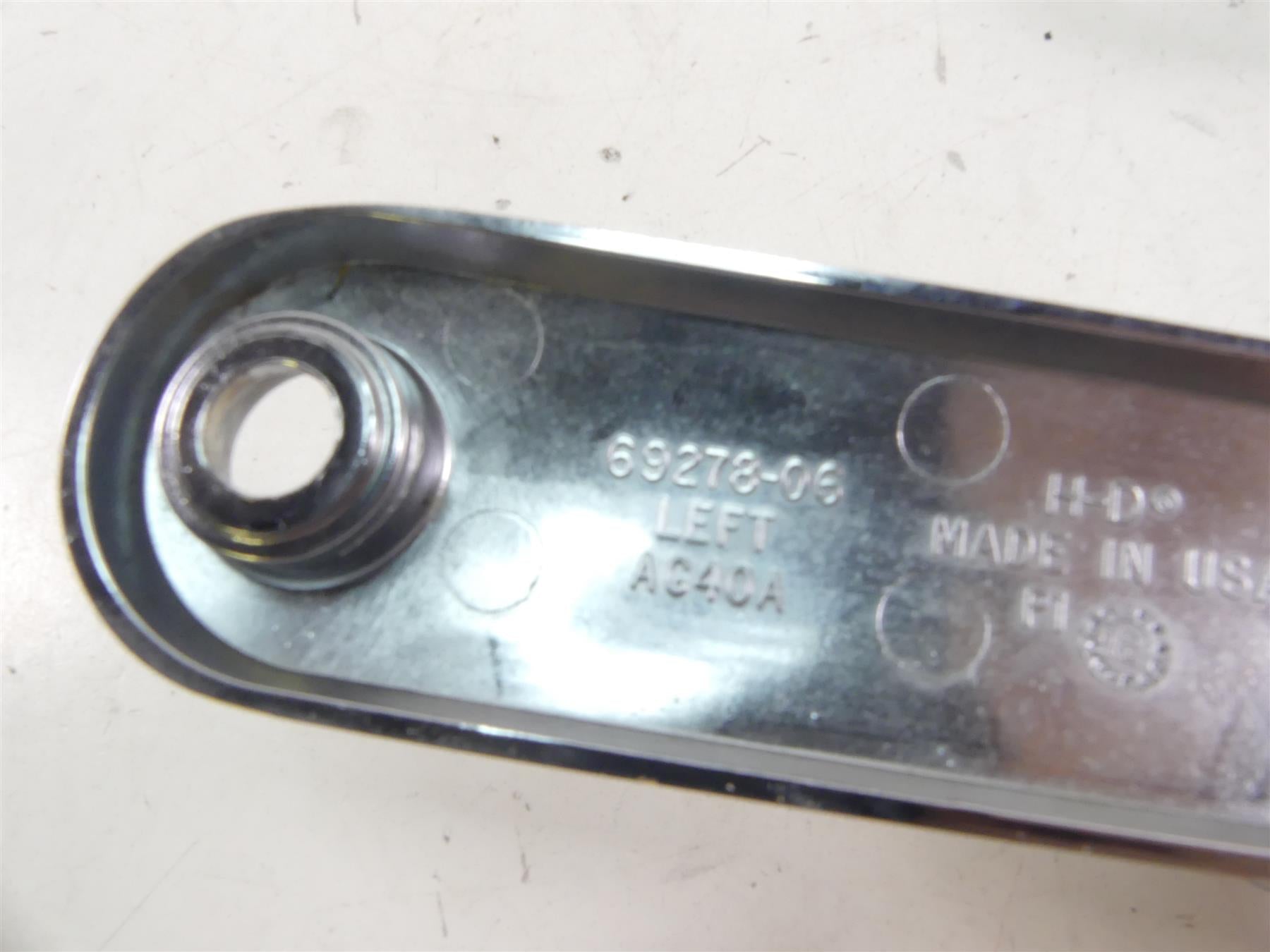 2013 Harley Touring FLHX Street Glide Front Blinker Housing & Mount Set 69278-06 {{ shop.shopifyCountryName }} - Mototech271