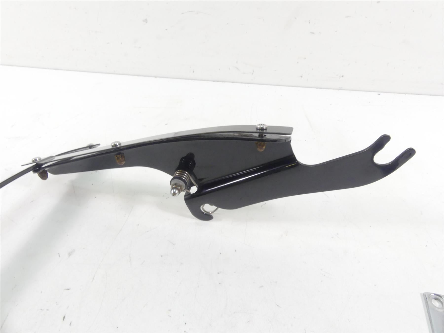 2016 Harley FLS Softail Slim Windshield Wind Shield Screen Mount Bracket {{ shop.shopifyCountryName }} - Mototech271