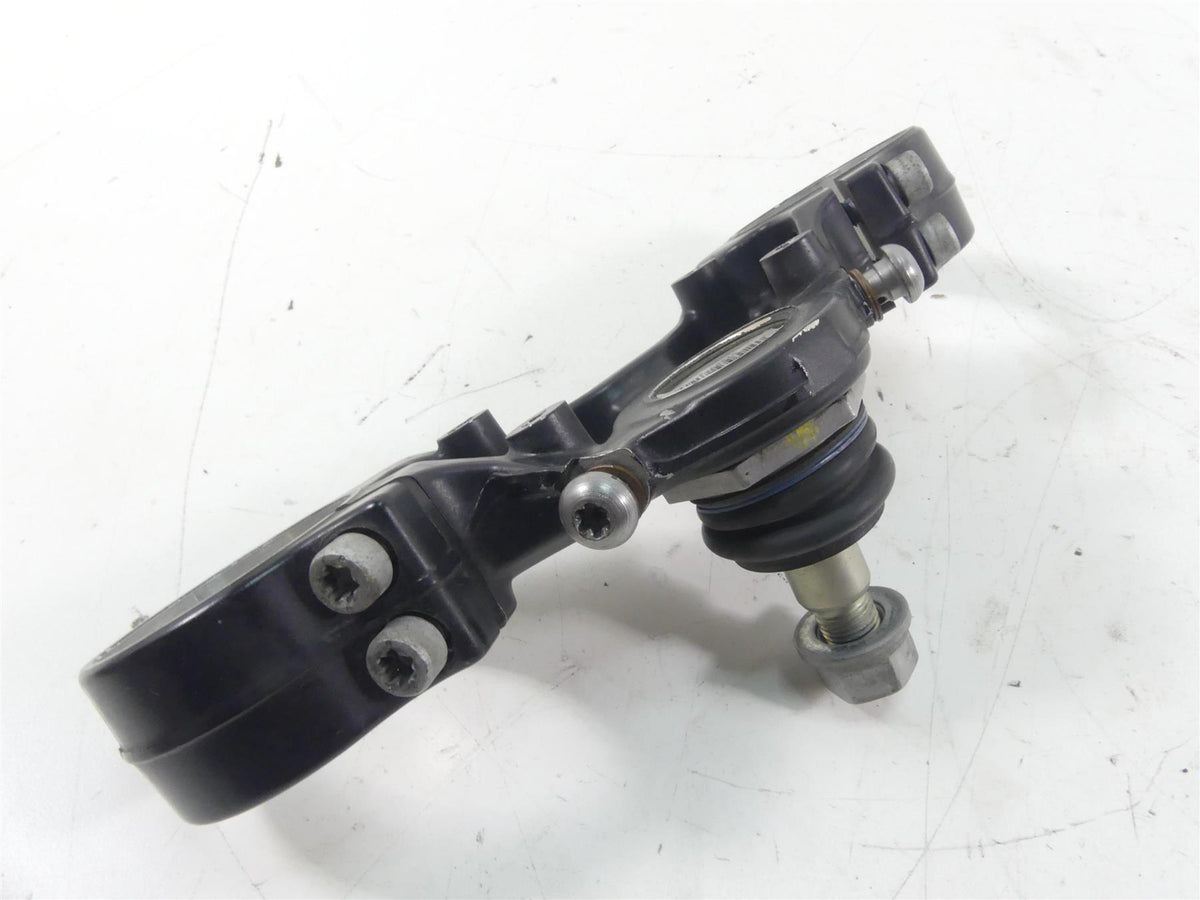 2008 BMW R1200GS K25 Lower Triple Tree Steering Clamp 58mm 31427718343 {{ shop.shopifyCountryName }} - Mototech271