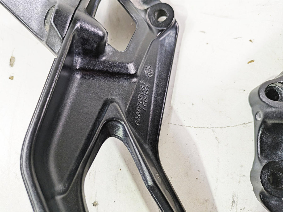 2022 KTM 1290 Super Adventure S Rear Passenger Footpeg Set 61912020090C1 {{ shop.shopifyCountryName }} - Mototech271