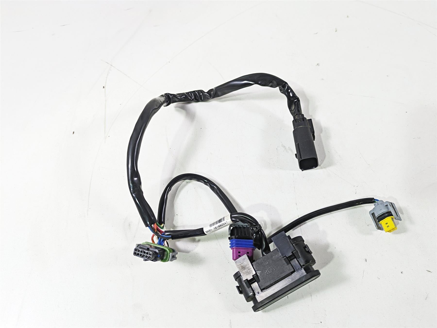 2017 Harley Dyna FXDB Street Bob Speedometer Instrument Wiring 72669-12A {{ shop.shopifyCountryName }} - Mototech271