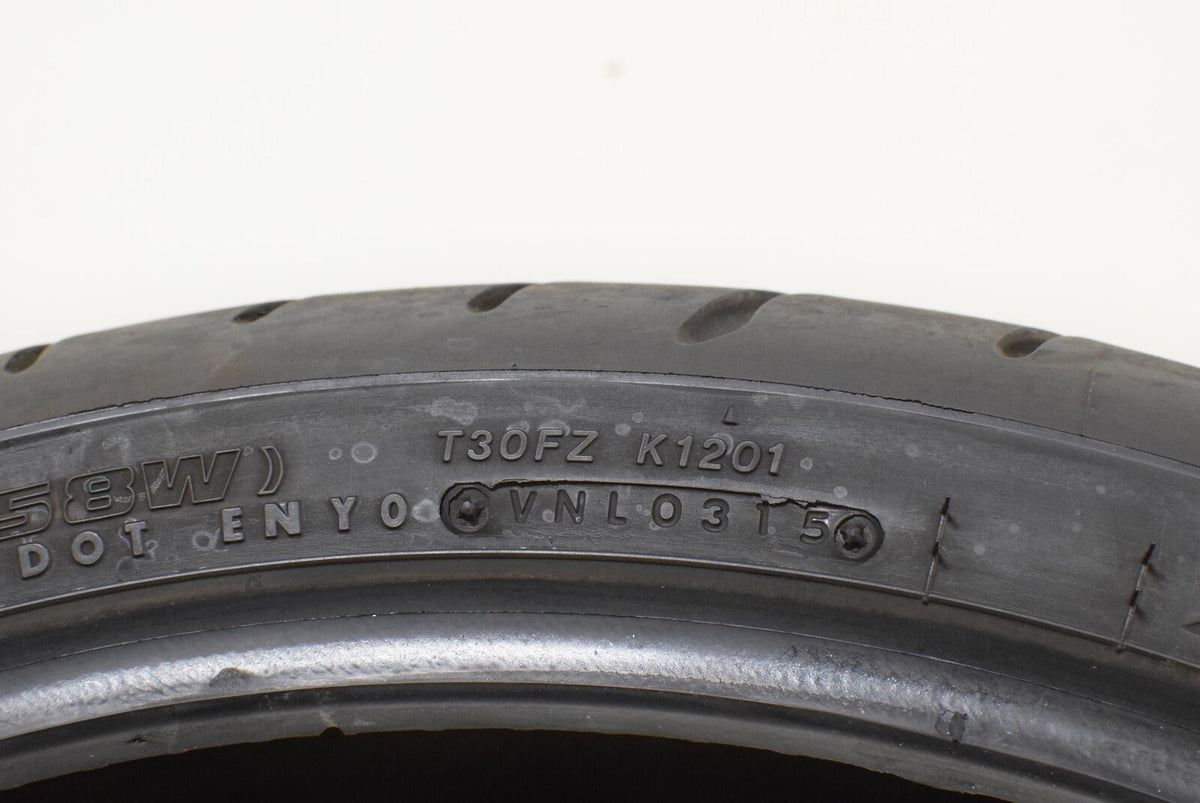 USED Front Tire Bridgestone Battlax T30-F Sport Touring 120/ 70-17 003872 {{ shop.shopifyCountryName }} - Mototech271