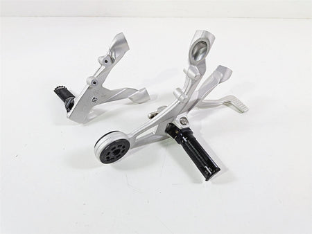 2022 BMW S1000RR K67 Left Right Rizoma Foot Peg Set & Mounts 46718568715-Mototech271