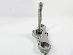 2018 Harley FLHCS Softail Heritage 115th Lower Triple Tree & Covers 45900181