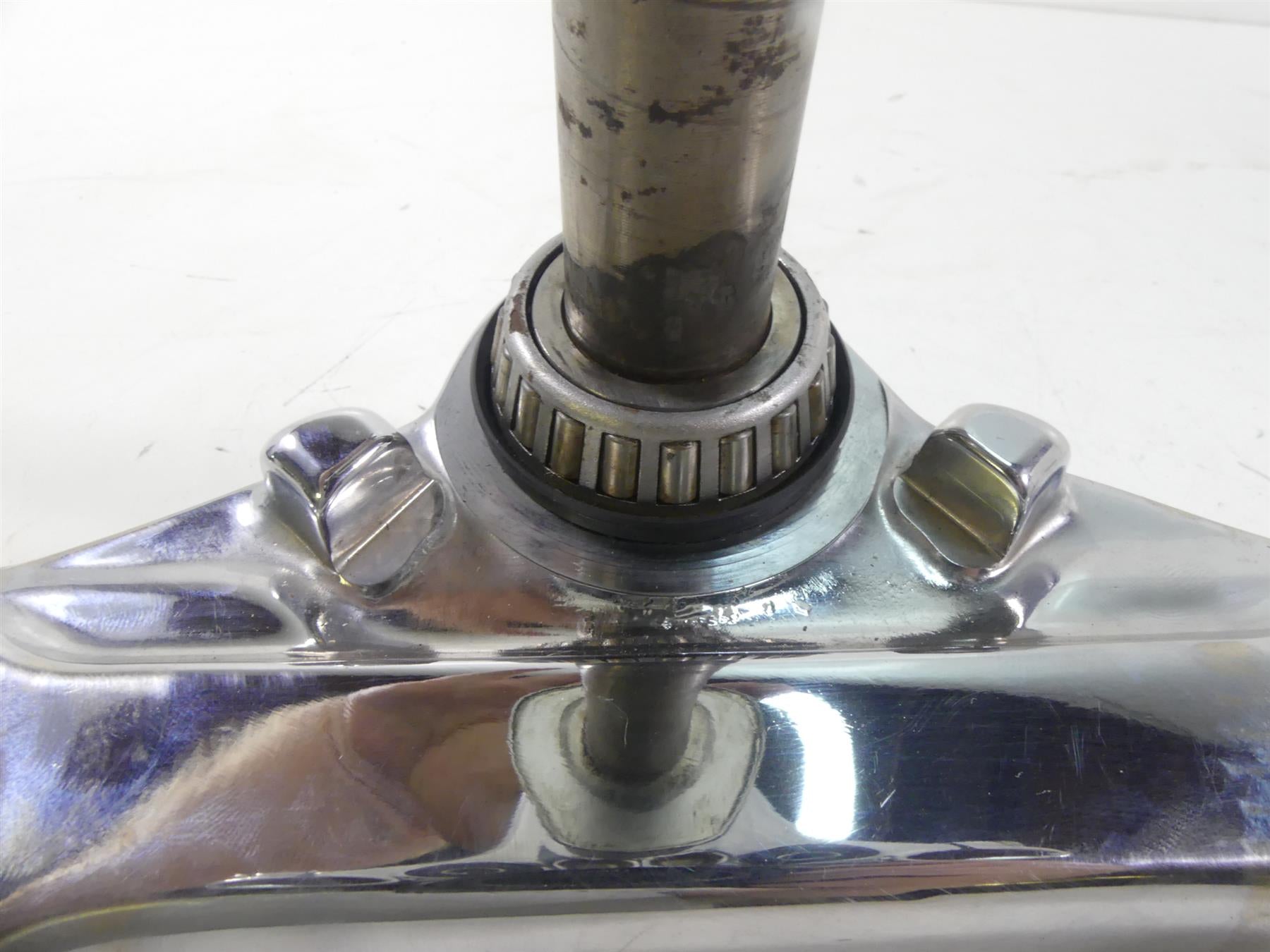 1997 Harley Dyna FXDS Super Glide Conv Upper & Lower Triple Tree Set 45598-90B {{ shop.shopifyCountryName }} - Mototech271