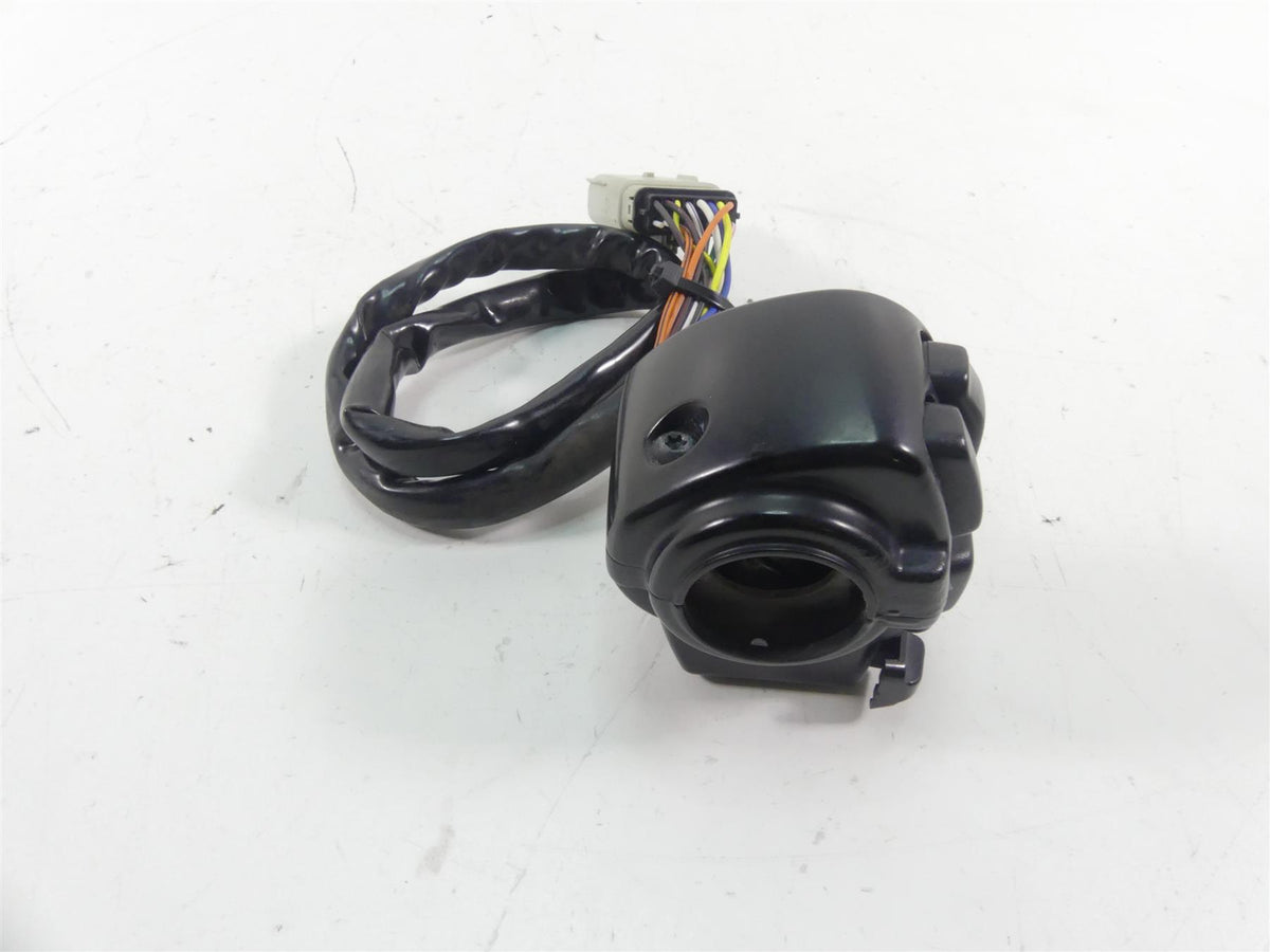 2013 Harley Touring FLHTK Electra Glide Left Hand Control Switch 71682-06A {{ shop.shopifyCountryName }} - Mototech271