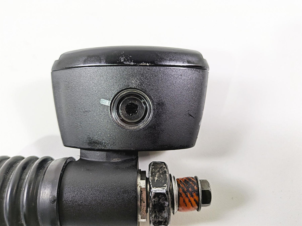 2016 Indian Chief Classic Rear Brake Master Cylinder 2205153 2206306 1911990-463 {{ shop.shopifyCountryName }} - Mototech271