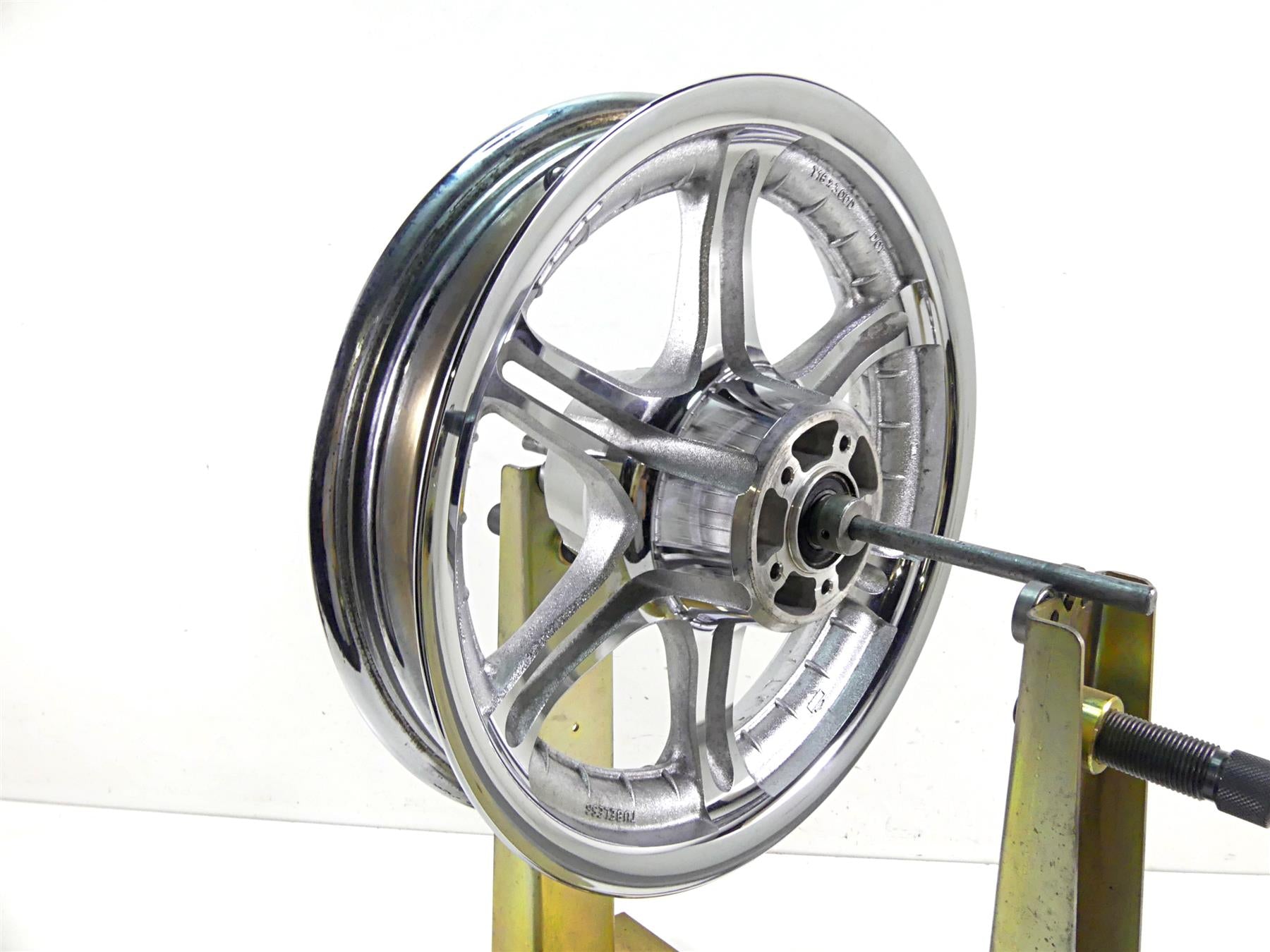 2006 Harley Touring FLHTCU SE E-Glide 16x3 Front Wheel Rim - Read 43920-02 | Mototech271