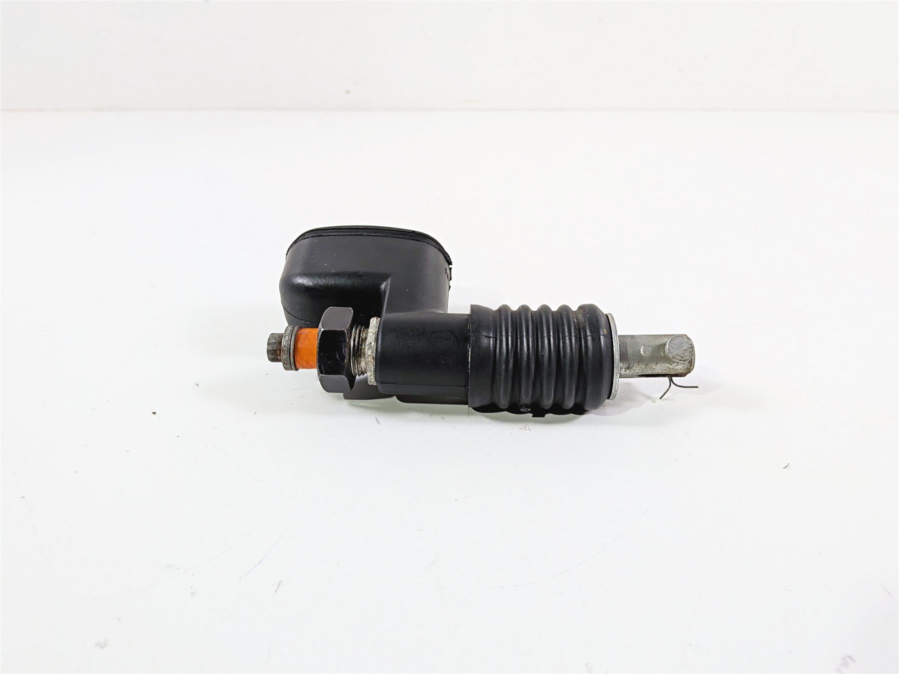 2012 Harley Softail FLSTF Fat Boy Rear Brake Master Cylinder 41767-05E {{ shop.shopifyCountryName }} - Mototech271