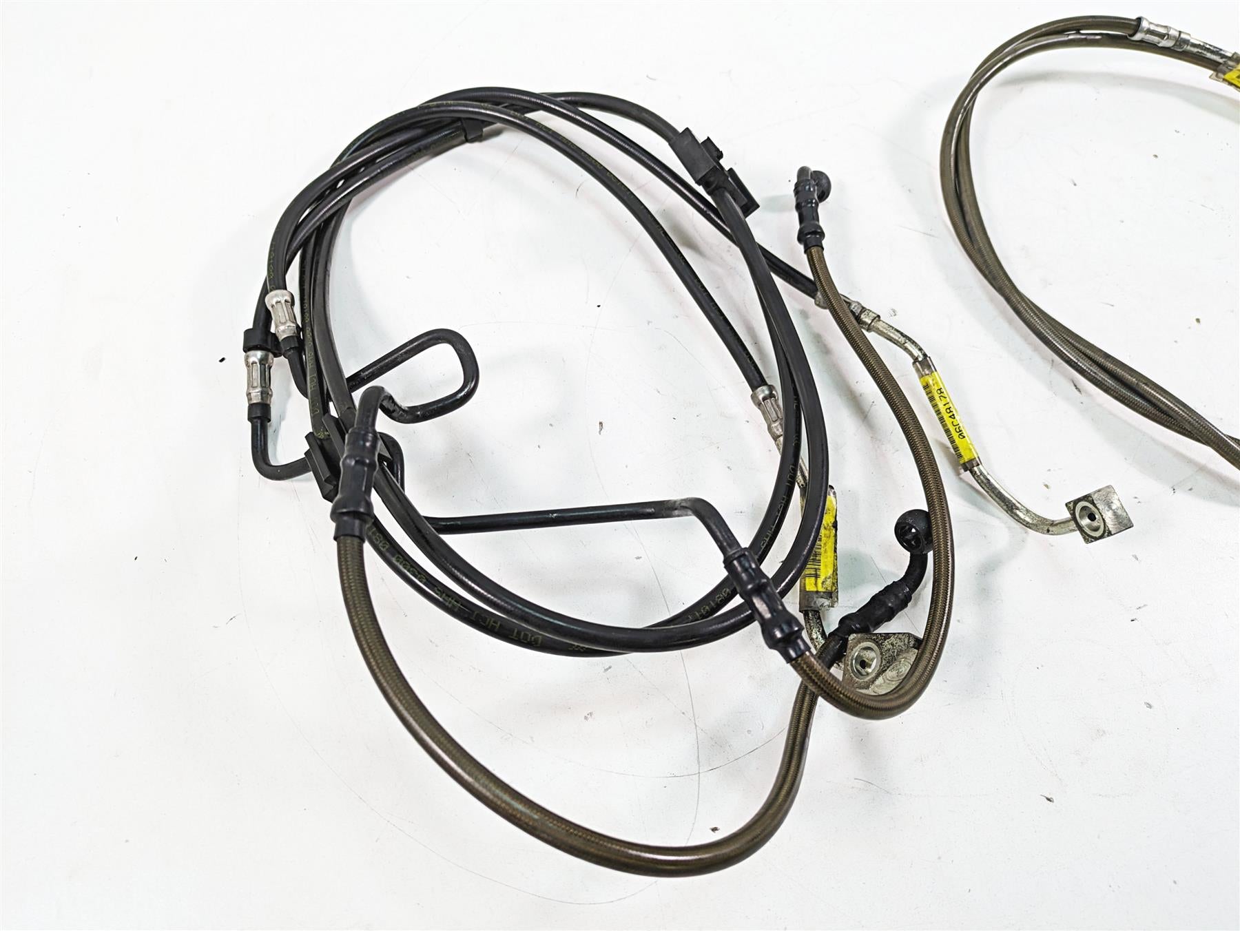 2018 Harley Touring FLHXSE CVO Street Glide Front Abs Brake Line Set 41899575 {{ shop.shopifyCountryName }} - Mototech271