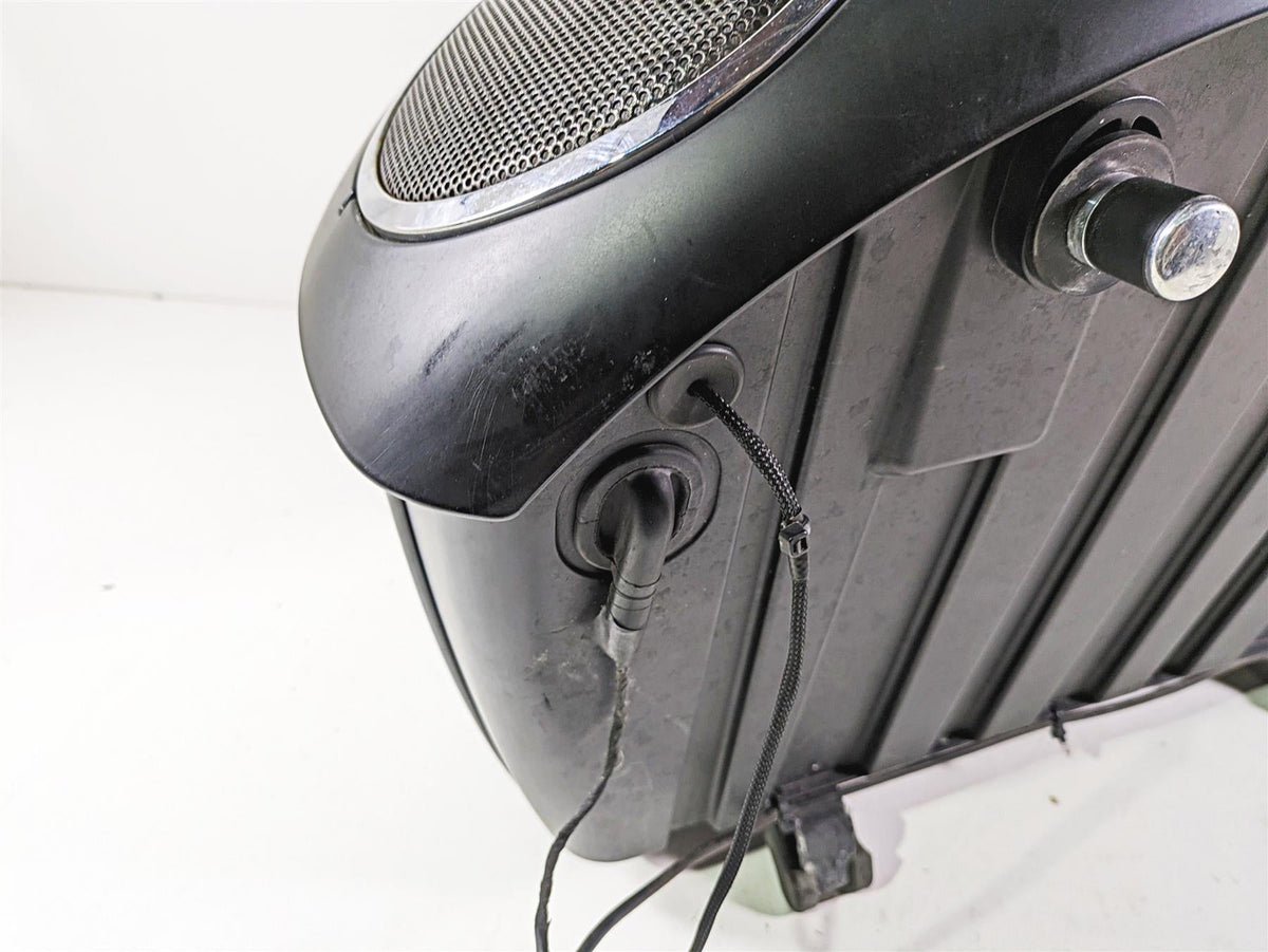 2018 Indian Chieftain Dark Horse Right Saddlebag Saddle Bag & Speaker 5451494 {{ shop.shopifyCountryName }} - Mototech271