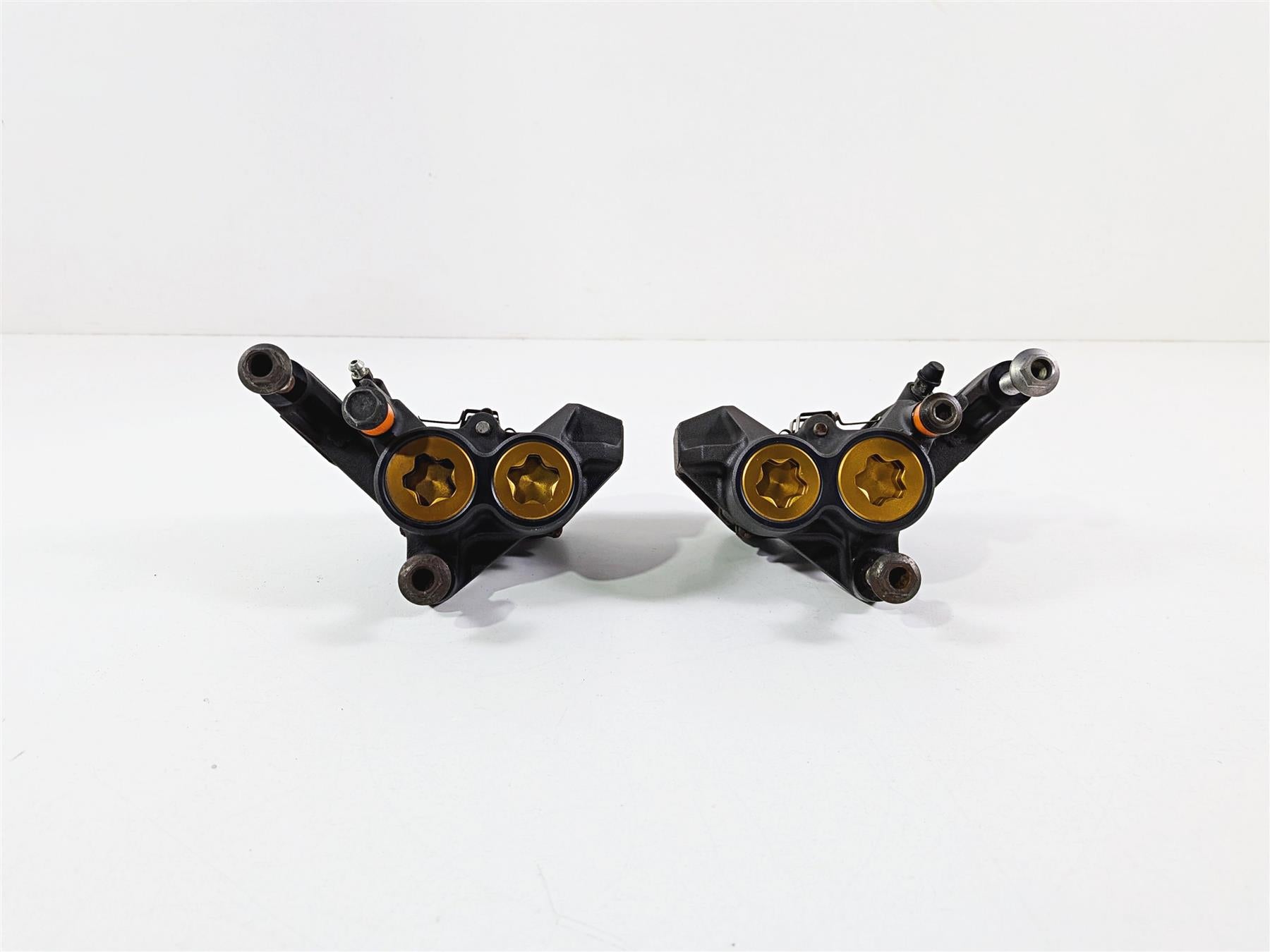 2012 Yamaha XT1200 Super Tenere Front Brake Caliper Set 23P-2580T-00-00 {{ shop.shopifyCountryName }} - Mototech271