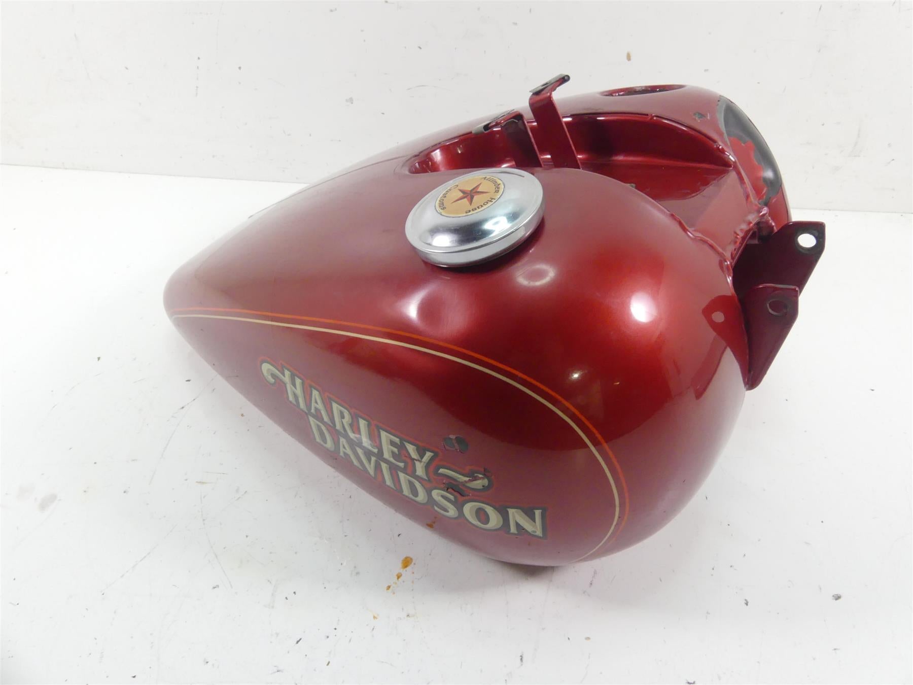 1998 Harley Dyna FXDL Low Rider Fuel Gas Petrol Tank Reservoir - Dented 61054-96 {{ shop.shopifyCountryName }} - Mototech271