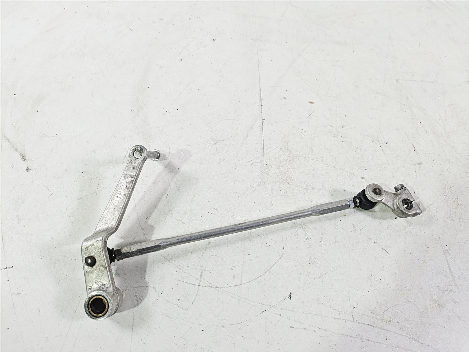 2007 Suzuki GSXR600 Foot Shifter Shift Lever Gear Selector 25600-01H02 {{ shop.shopifyCountryName }} - Mototech271