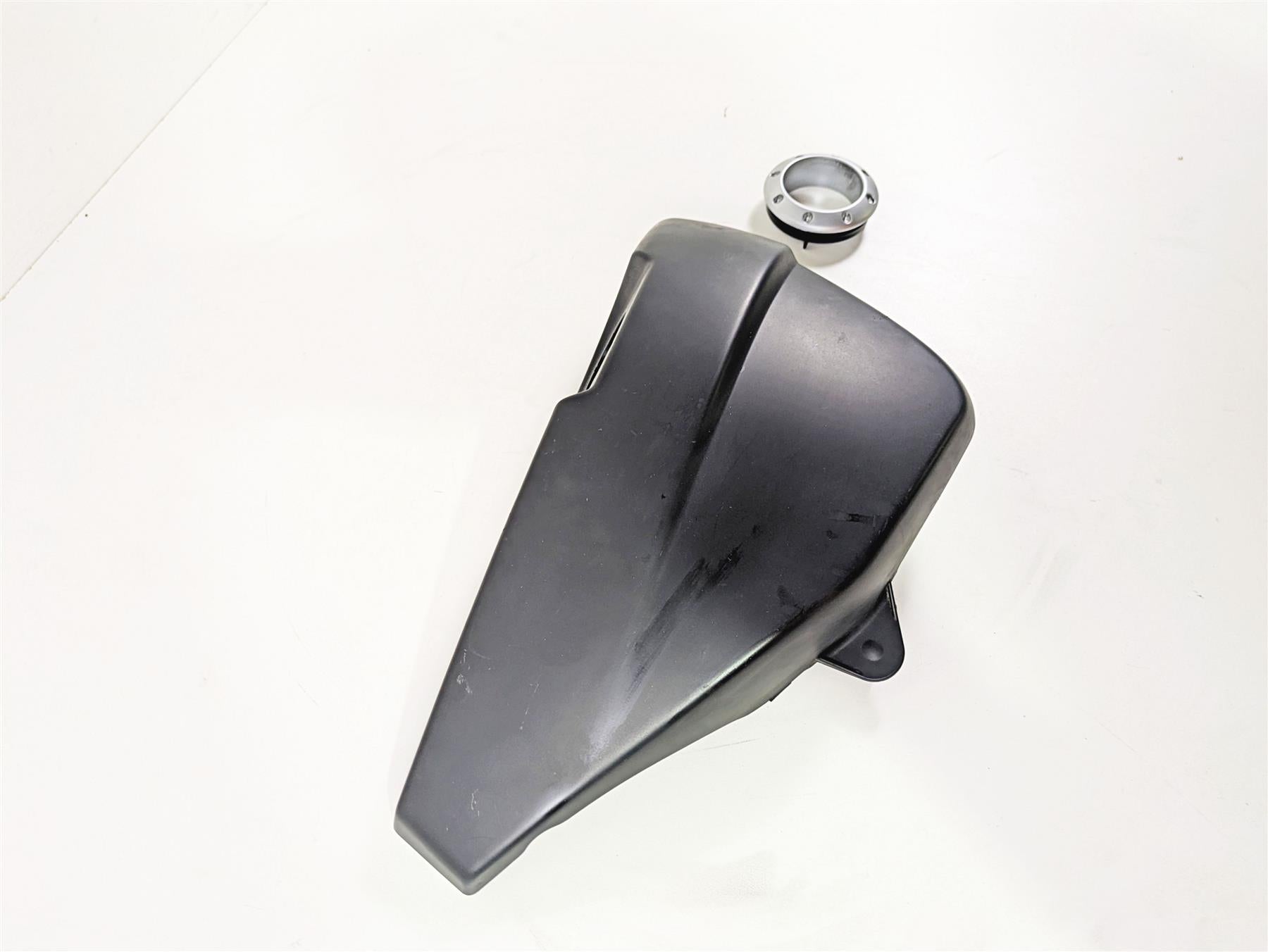 2009 Harley XR1200 Sportster Oil Tank Reservoir Cover Fairing Set 66269-08 {{ shop.shopifyCountryName }} - Mototech271