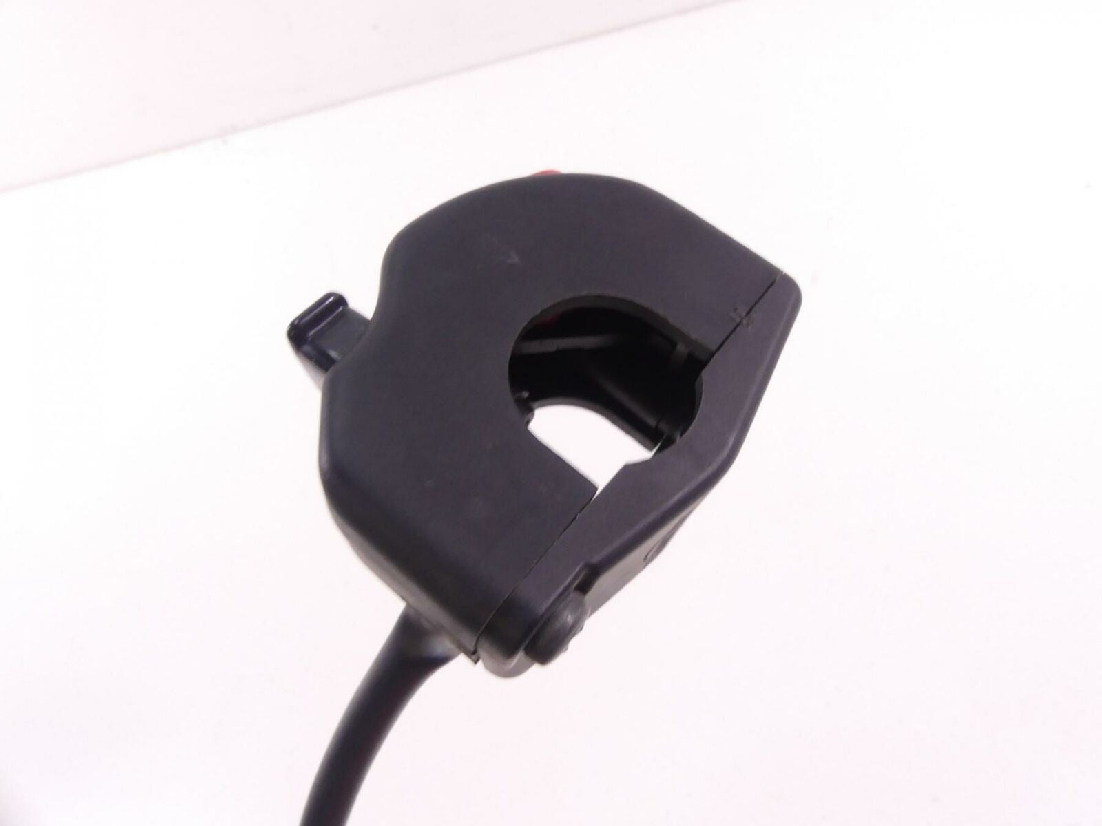 2017 Triumph Daytona 675R Right HAnd Control Switch Start Stop T2049202 {{ shop.shopifyCountryName }} - Mototech271