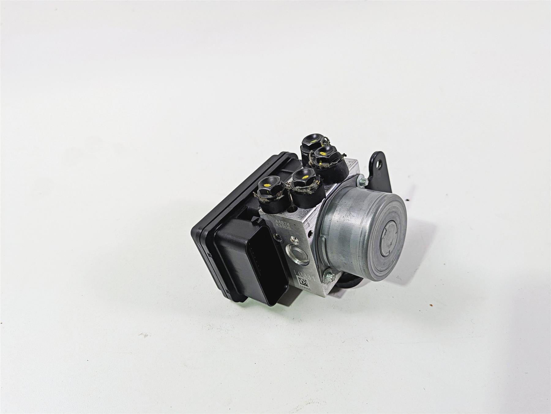 2022 Ducati Hypermotard 950 Abs Brake Pump Module 4K 54240911A