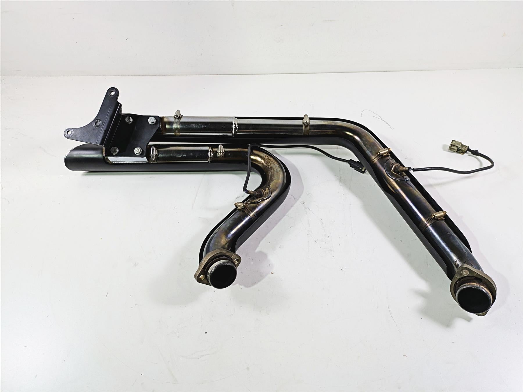 2016 Harley FXDL Dyna Low Rider Vance Hines Shortshots Staggered Exhaust 47327 {{ shop.shopifyCountryName }} - Mototech271