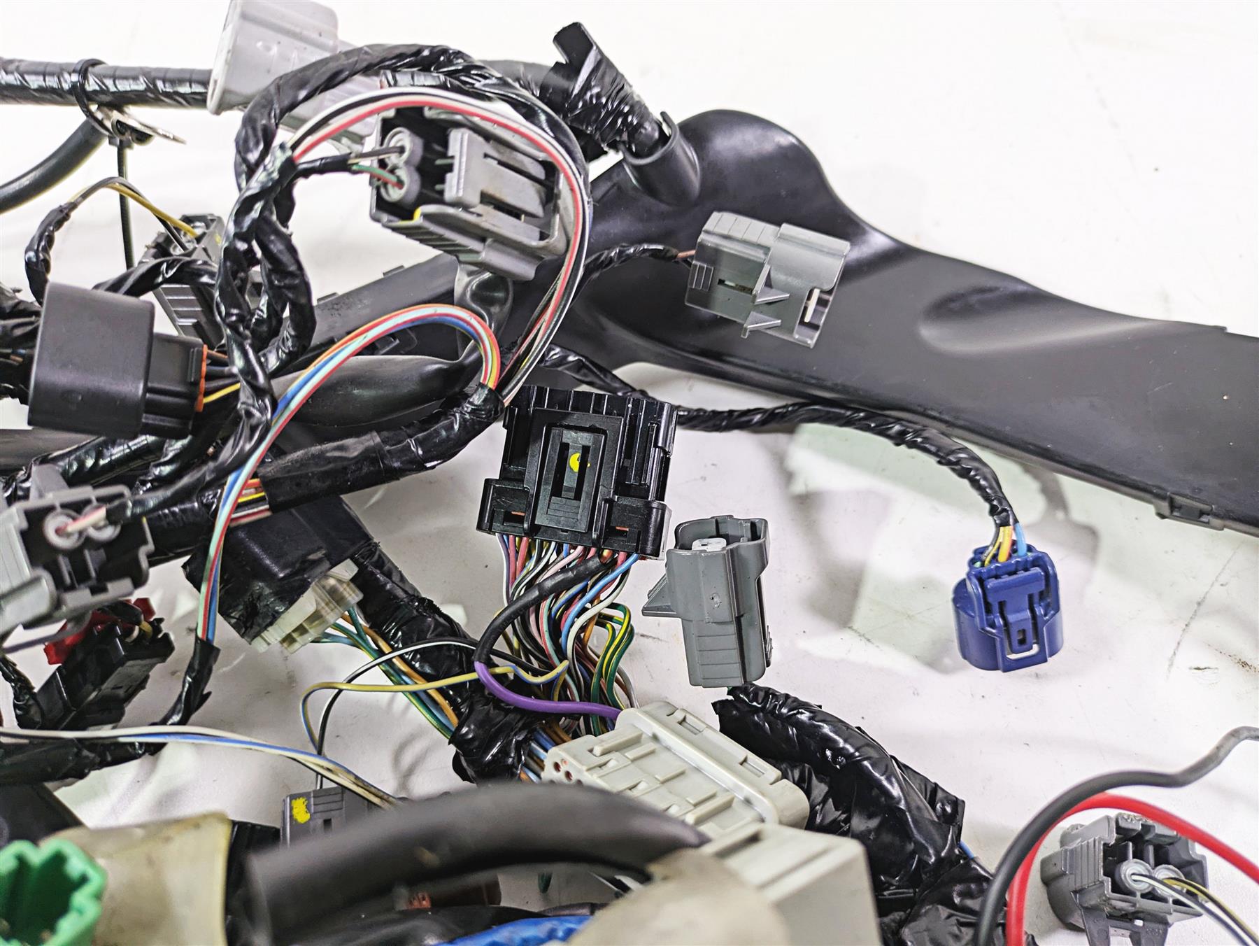 2017 Honda CBR600RR Wiring Harness Loom -For Parts 32100-MJC-A00 {{ shop.shopifyCountryName }} - Mototech271
